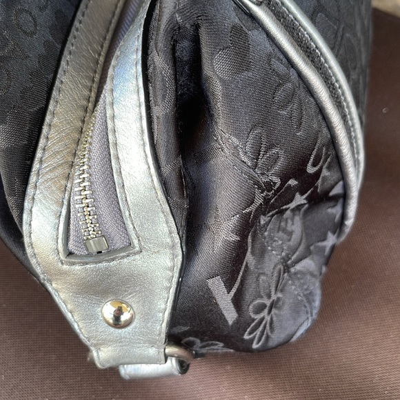 Coach Bandana Glitter Shoulder Bag Silver & Black Daisy Pattern - Picture 8 of 13